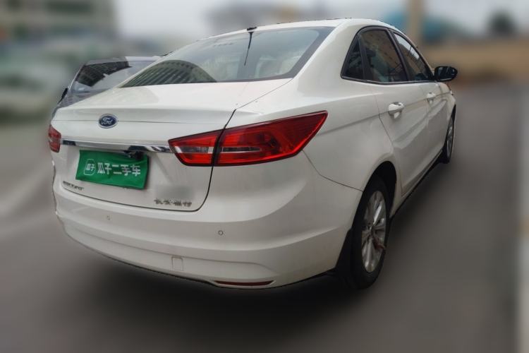 Used Ford Escort 2015 1.5L Manual Fashion Edition Rear Right 45 Deg