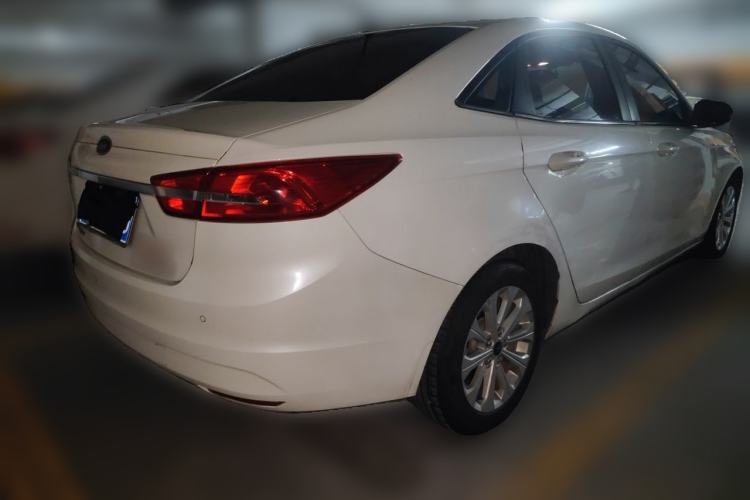 Used Ford Escort 2015 1.5L Manual Fashion Edition Rear Right 45 Deg