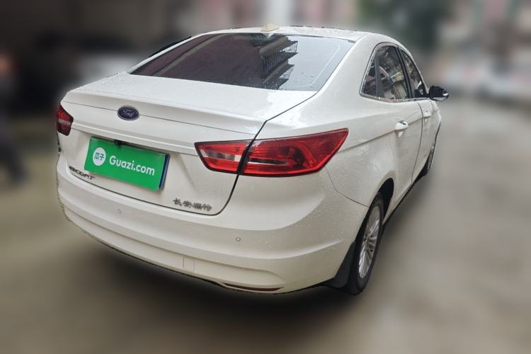 Used Ford Escort 2015 1.5L Automatic Comfort Edition Rear Right 45 Deg