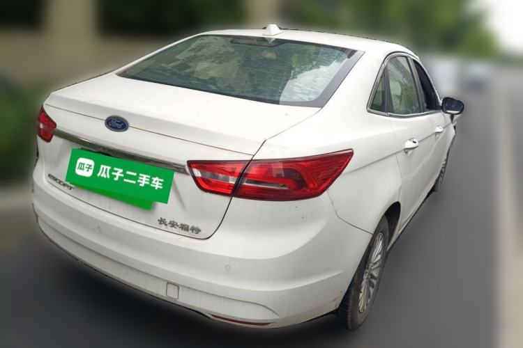 Used Ford Escort 2015 1.5L Manual Comfort Model Rear Right 45 Deg