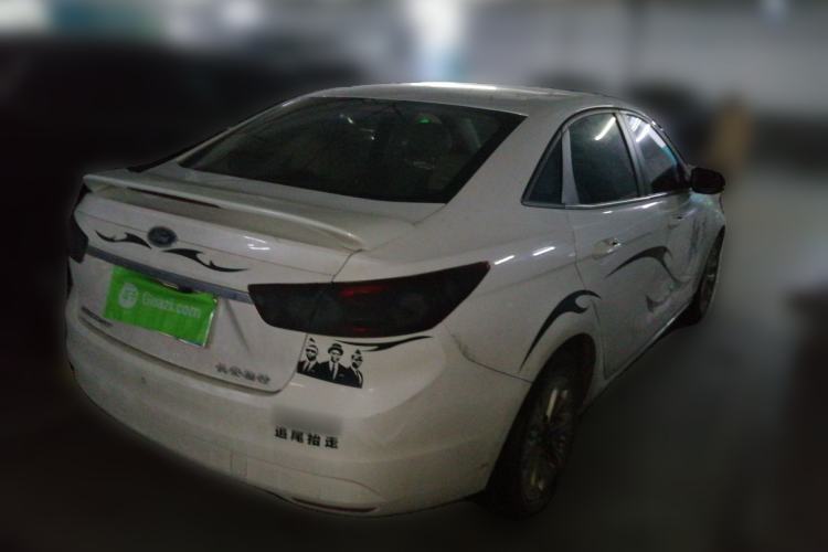 Used Ford Escort 2015 1.5L Manual Fashion Edition Rear Right 45 Deg