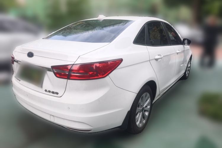 Used Ford Escort 2015 1.5L Automatic Fashion Model Rear Right 45 Deg
