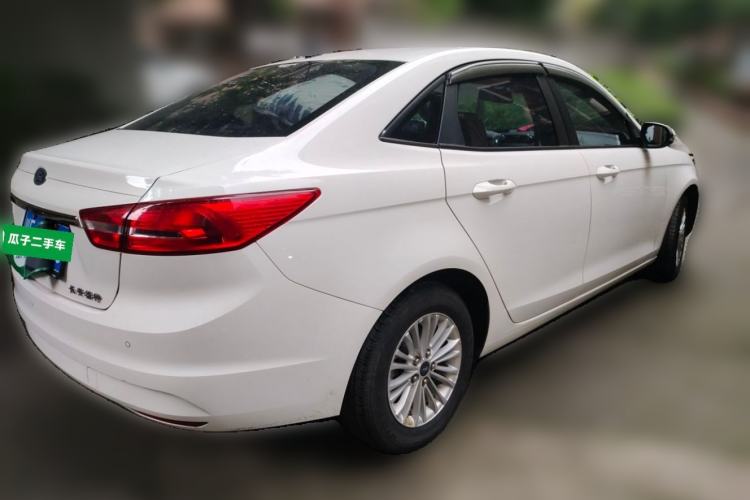 Used Ford Escort 2015 1.5L Automatic Comfort Edition Rear Right 45 Deg