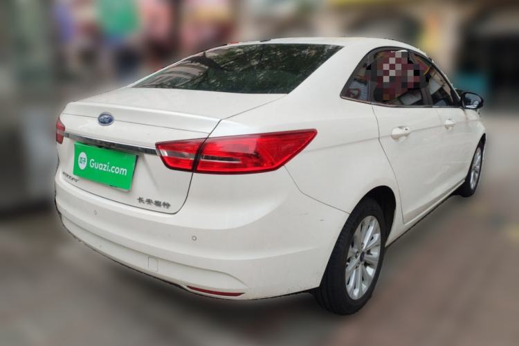 Used Ford Escort 2015 1.5L Automatic Fashion Model Rear Right 45 Deg