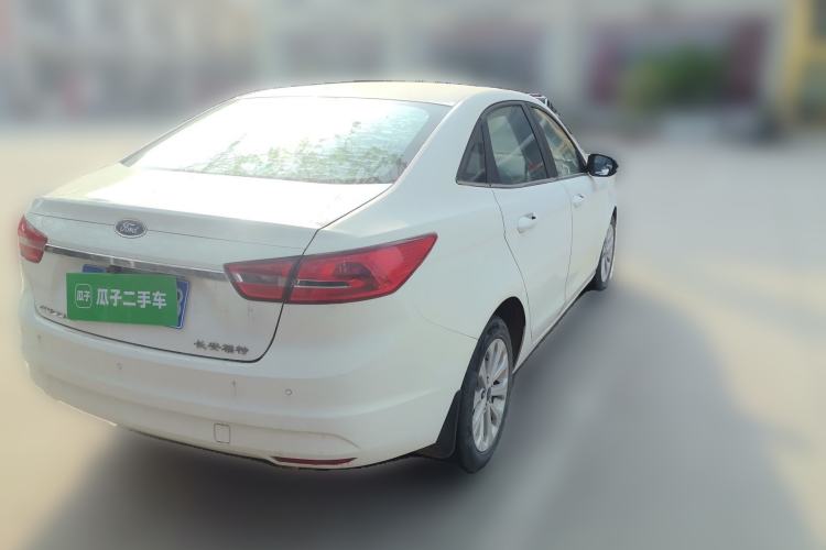 Used Ford Escort 2015 1.5L Automatic Fashion Model Rear Right 45 Deg