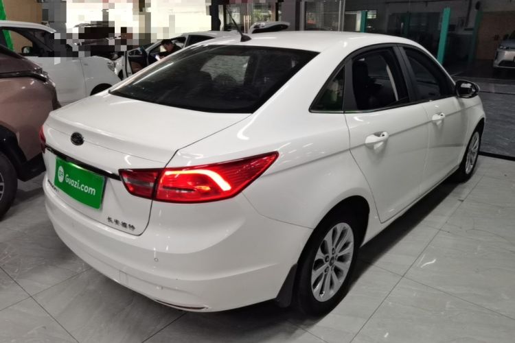 Used Ford Escort 2015 1.5L Automatic Fashion Model Rear Right 45 Deg