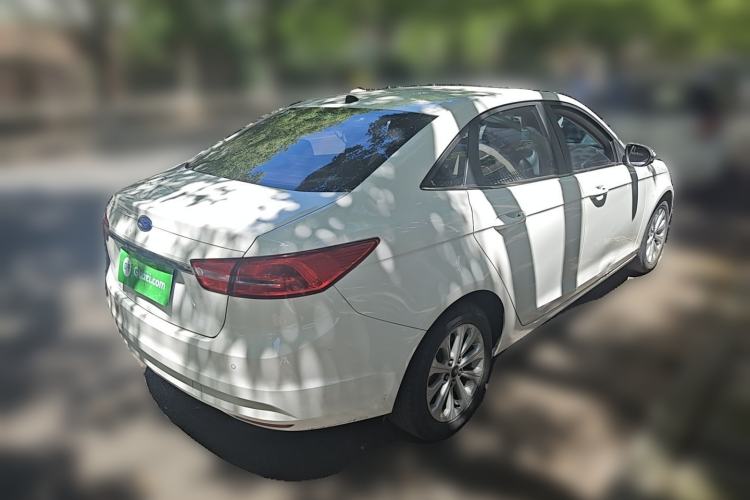 Used Ford Escort 2015 1.5L Automatic Fashion Model Rear Right 45 Deg