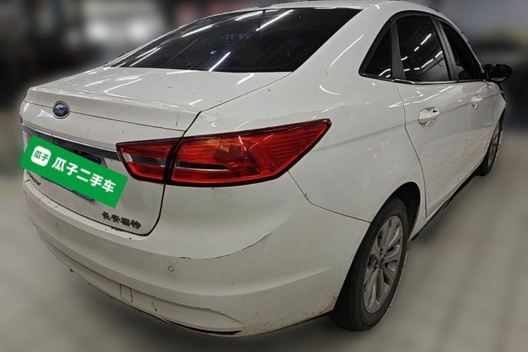 Used Ford Escort 2015 1.5L Manual Fashion Edition Rear Right 45 Deg