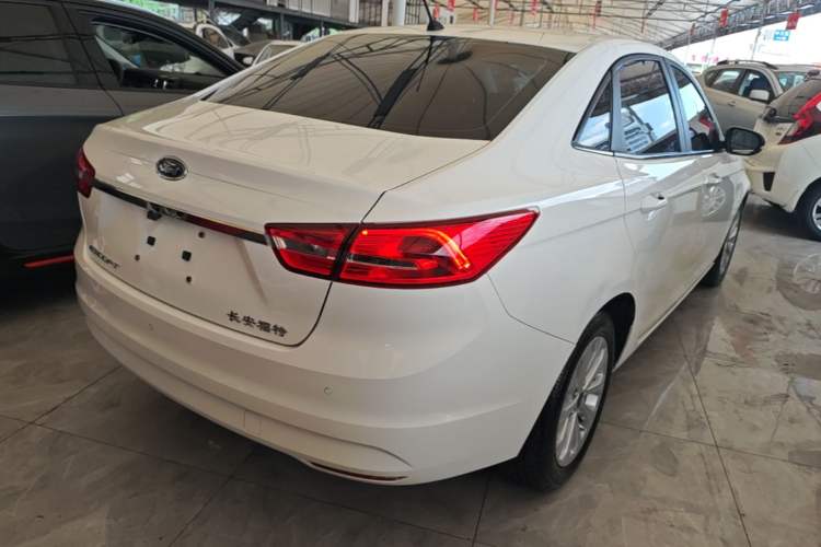 Used Ford Escort 2015 1.5L Automatic Fashion Model Rear Right 45 Deg
