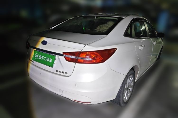 Used Ford Escort 2015 1.5L Automatic Fashion Model Rear Right 45 Deg