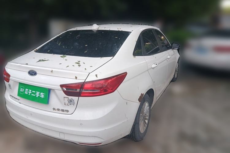 Used Ford Escort 2015 1.5L Manual Comfort Model Rear Right 45 Deg
