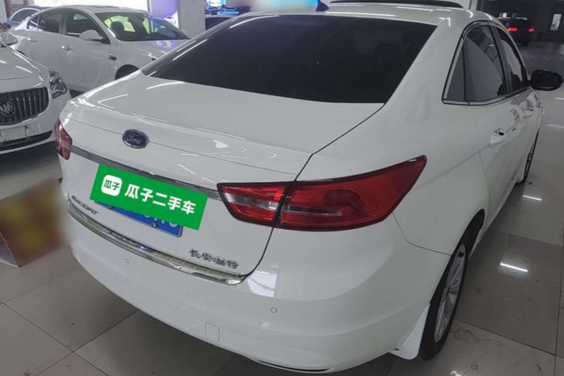 Used Ford Escort 2015 1.5L Automatic Fashion Model Rear Right 45 Deg