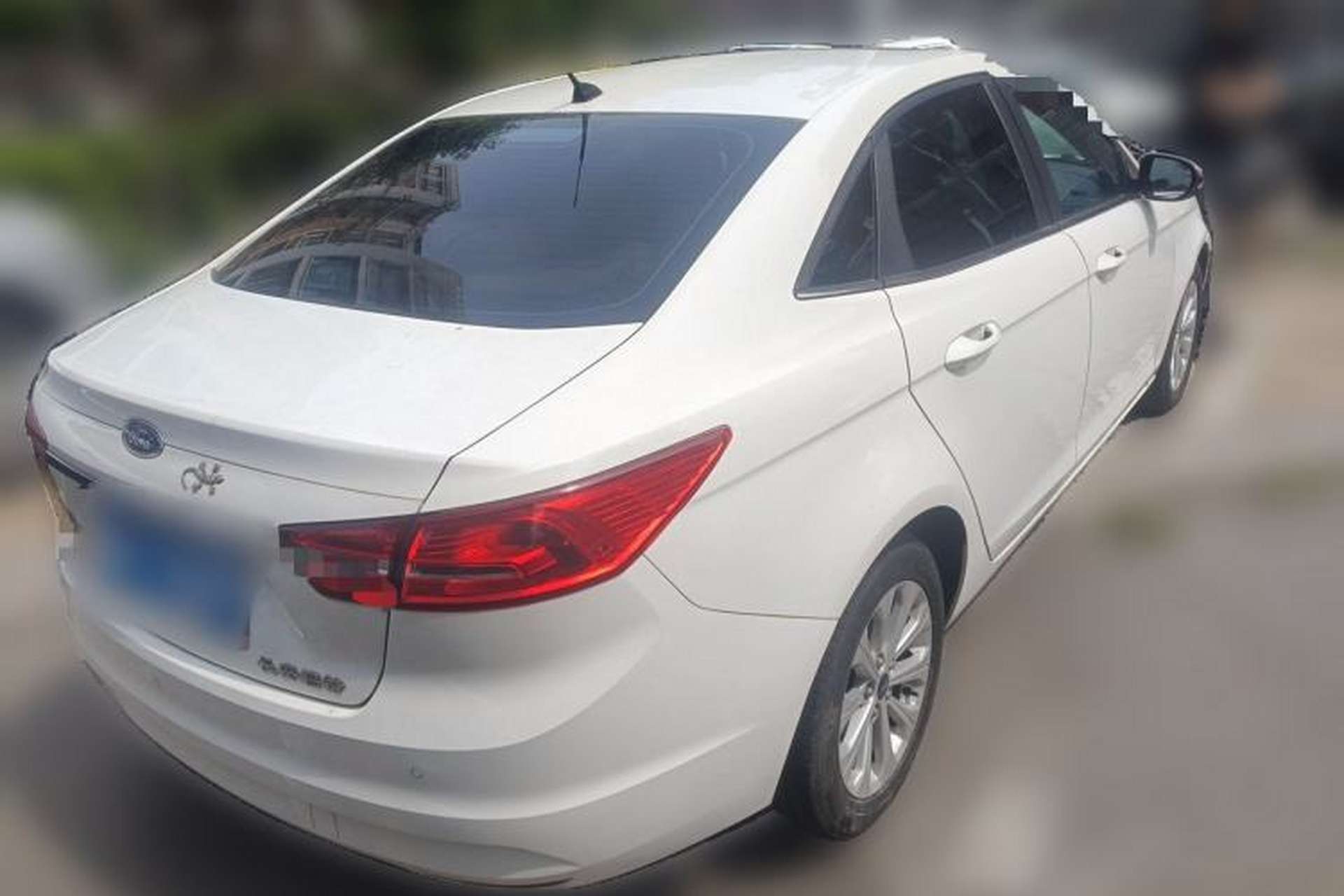 Used Ford Escort 2015 1.5L Automatic Fashion Model Rear Right 45 Deg
