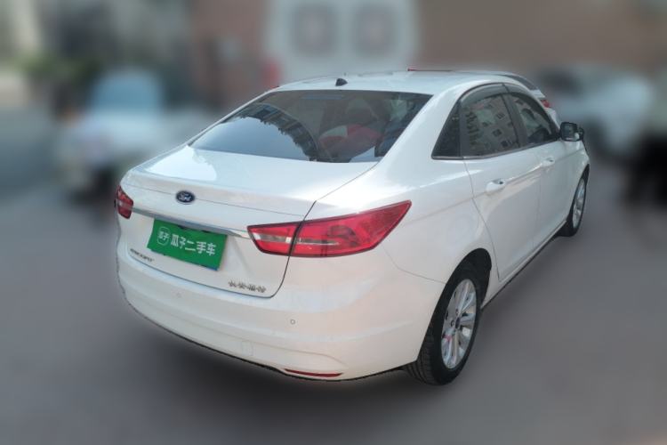 Used Ford Escort 2015 1.5L Manual Fashion Edition Rear Right 45 Deg