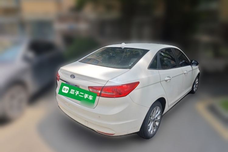 Used Ford Escort 2015 1.5L Manual Fashion Edition Rear Right 45 Deg