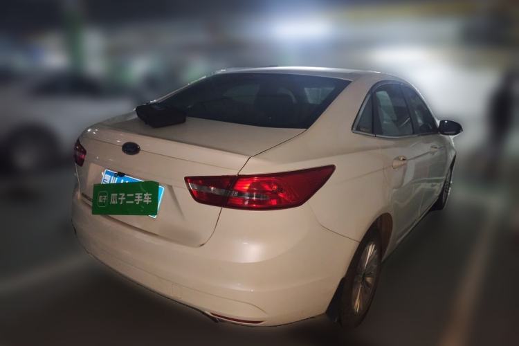 Used Ford Escort 2015 1.5L Automatic Comfort Edition Rear Right 45 Deg