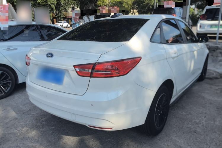 Used Ford Escort 2015 1.5L Manual Comfort Model Rear Right 45 Deg