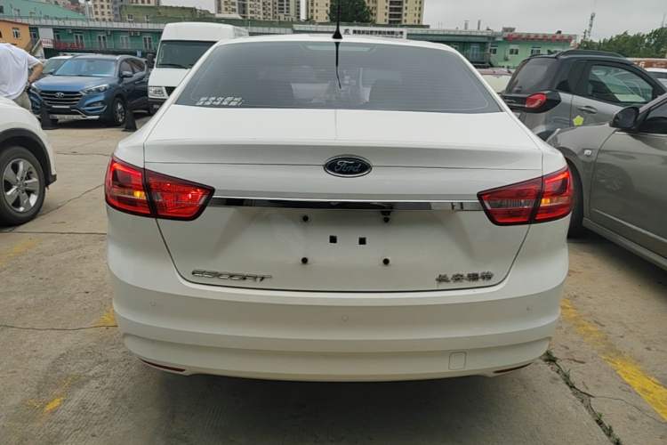 Used Ford Escort 2015 1.5L Automatic Fashion Model Rear