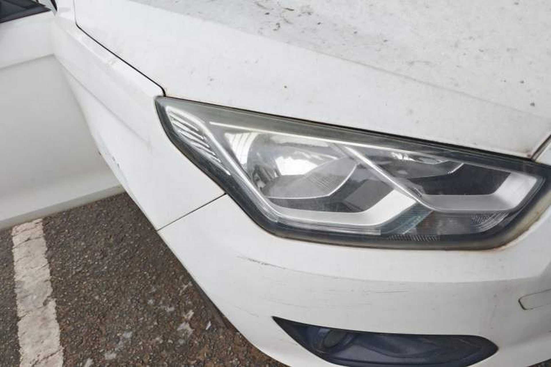 Used Ford Escort 2015 1.5L Manual Comfort Model Right Front Headlight