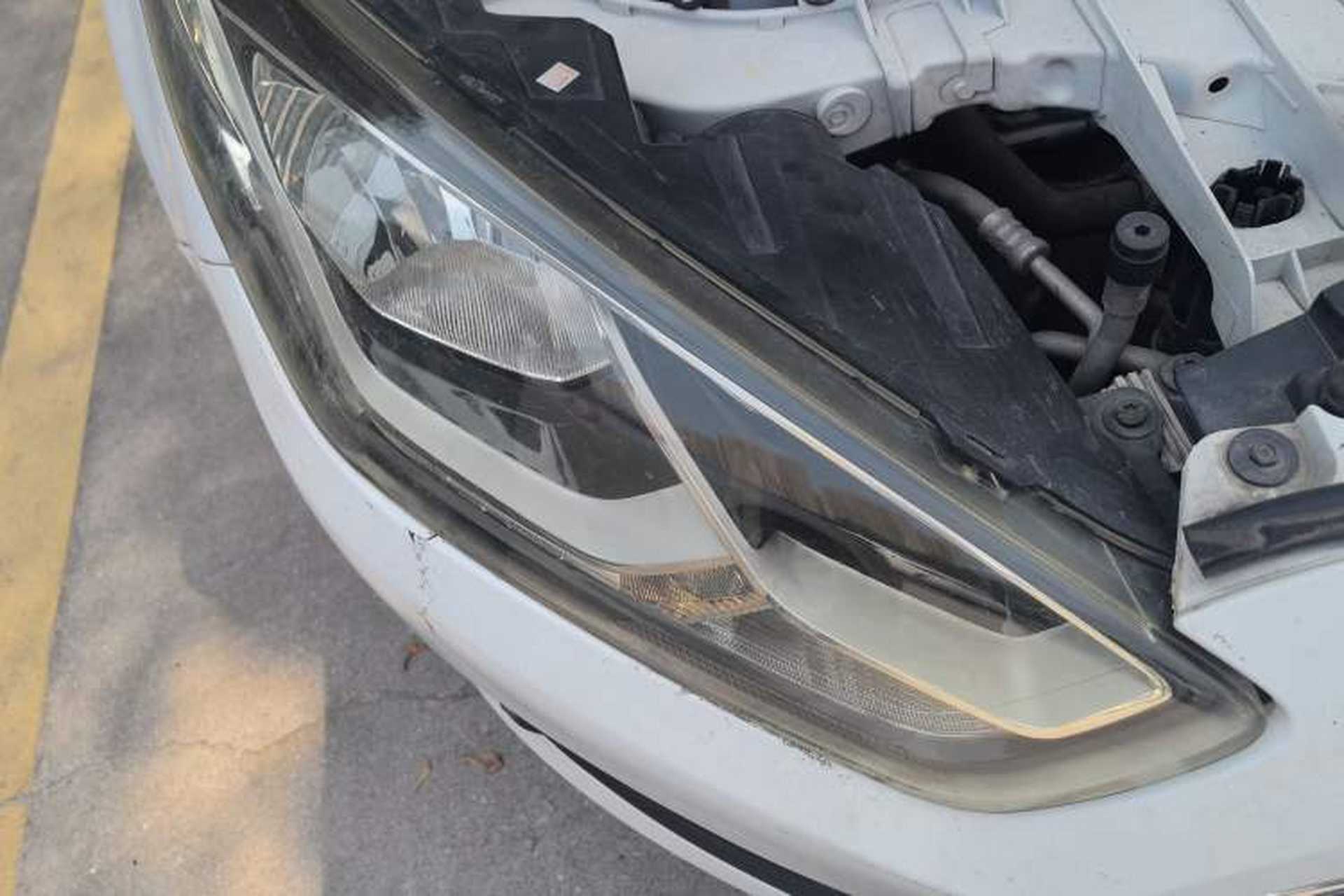 Used Ford Escort 2015 1.5L Manual Comfort Model Right Front Headlight