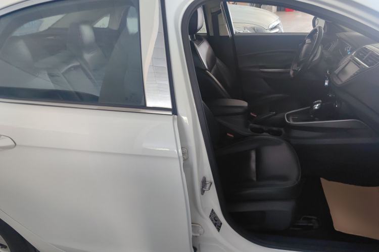 Used Ford Escort 2015 1.5L Automatic Fashion Model Right Front Seat