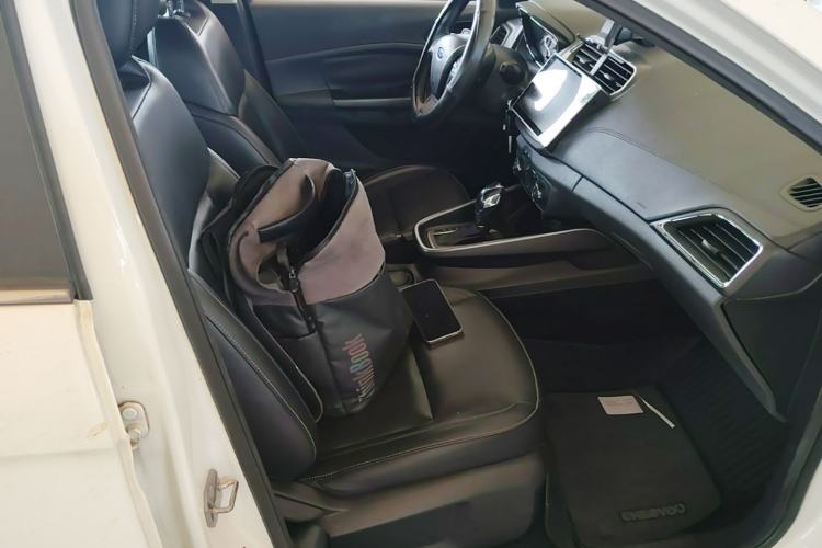 Used Ford Escort 2015 1.5L Automatic Fashion Model Right Front Seat