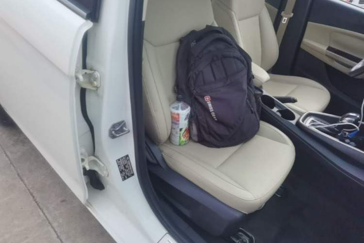Used Ford Escort 2015 1.5L Automatic Fashion Model Right Front Seat