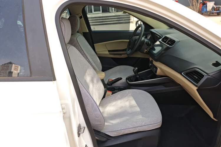 Used Ford Escort 2015 1.5L Manual Comfort Model Right Front Seat