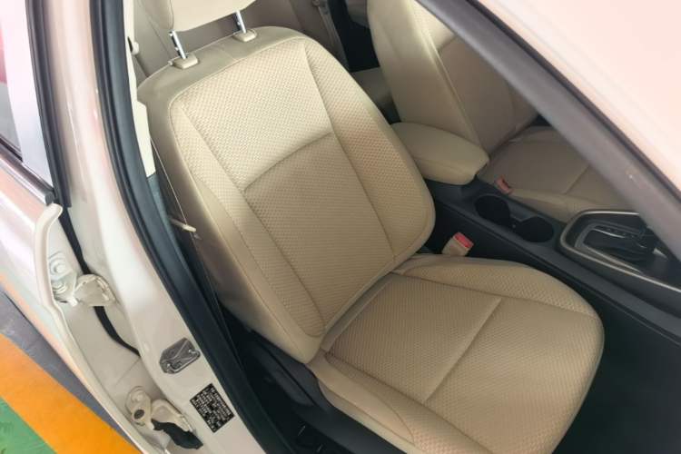 Used Ford Escort 2015 1.5L Automatic Comfort Edition Right Front Seat