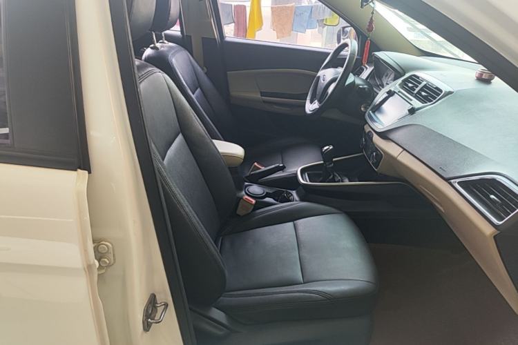Used Ford Escort 2015 1.5L Manual Comfort Model Right Front Seat