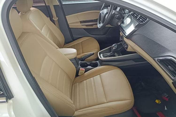 Used Ford Escort 2015 1.5L Automatic Comfort Edition Right Front Seat