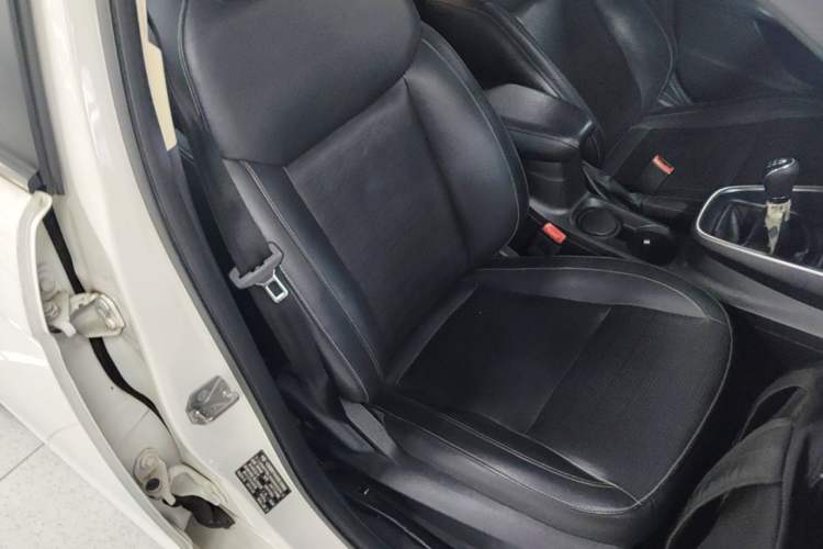 Used Ford Escort 2015 1.5L Manual Fashion Edition Right Front Seat