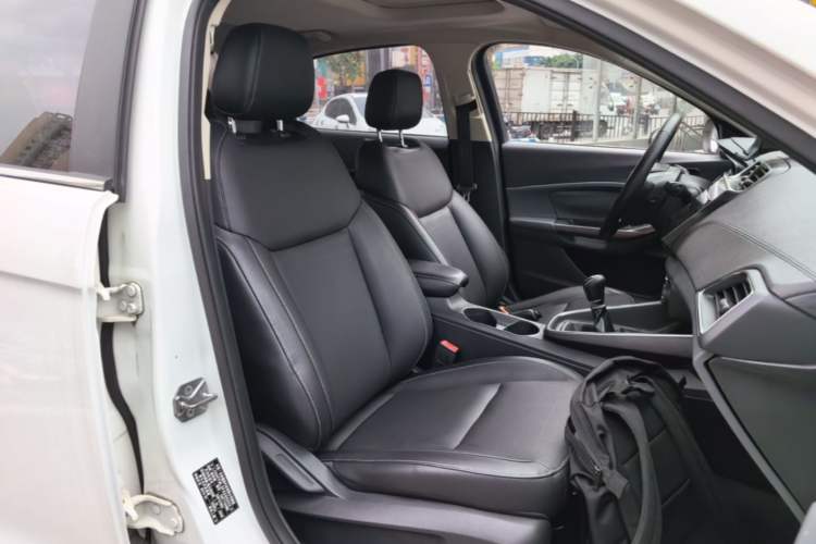 Used Ford Escort 2015 1.5L Manual Fashion Edition Right Front Seat