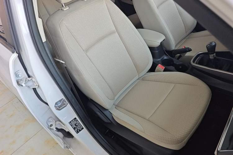 Used Ford Escort 2015 1.5L Manual Comfort Model Right Front Seat