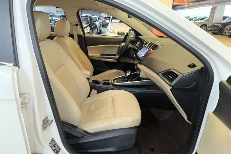 Used Ford Escort 2015 1.5L Automatic Comfort Edition Right Front Seat