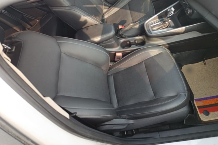 Used Ford Escort 2015 1.5L Automatic Fashion Model Right Front Seat