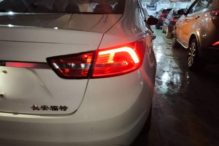 Used Ford Escort 2015 1.5L Manual Fashion Edition Right Rear Taillight