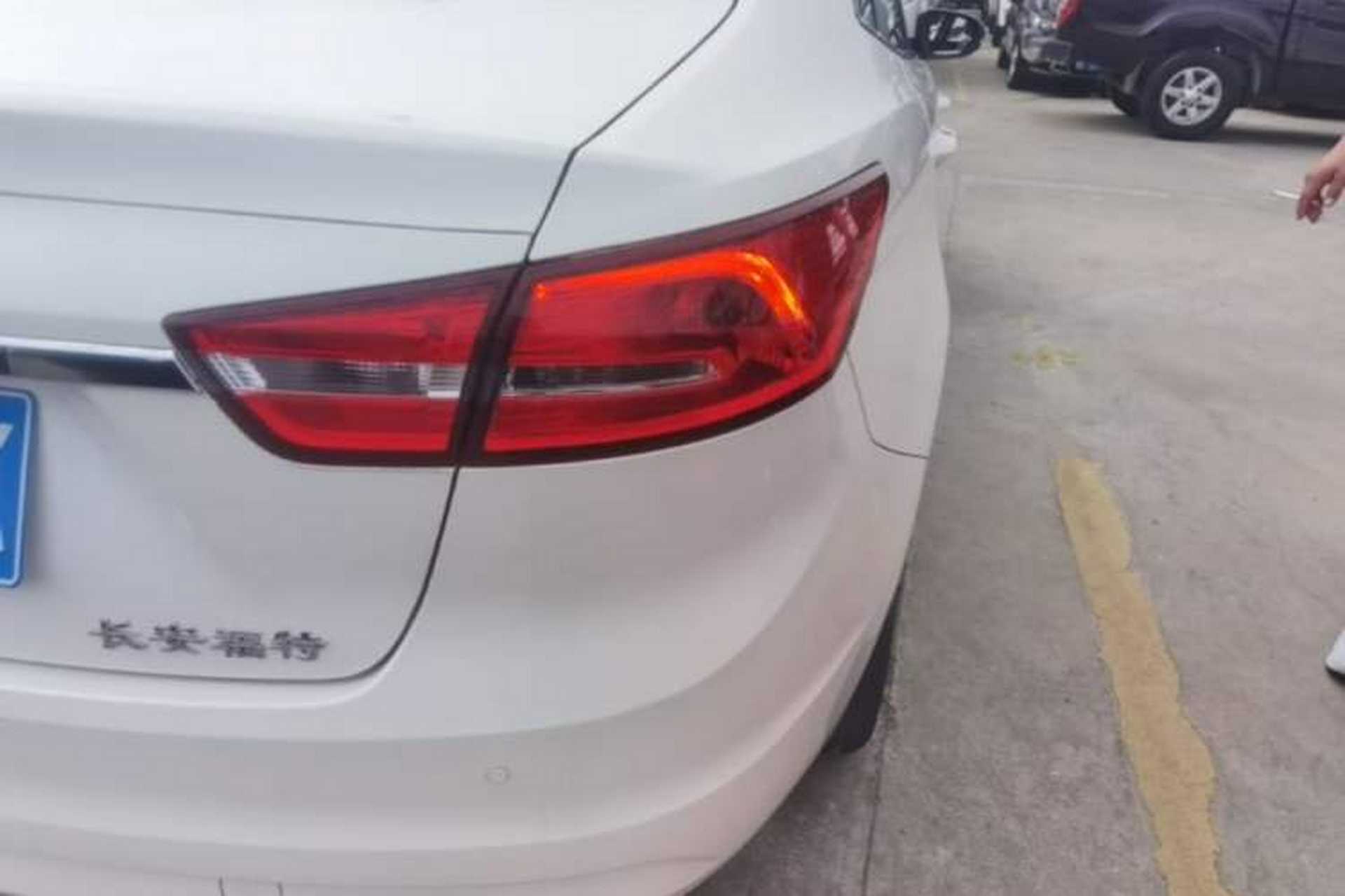 Used Ford Escort 2015 1.5L Automatic Fashion Model Right Rear Taillight