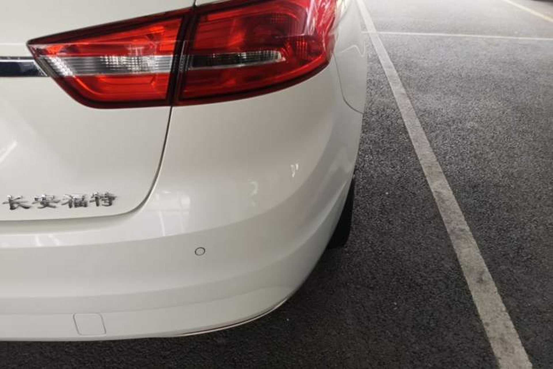 Used Ford Escort 2015 1.5L Automatic Fashion Model Right Rear Taillight
