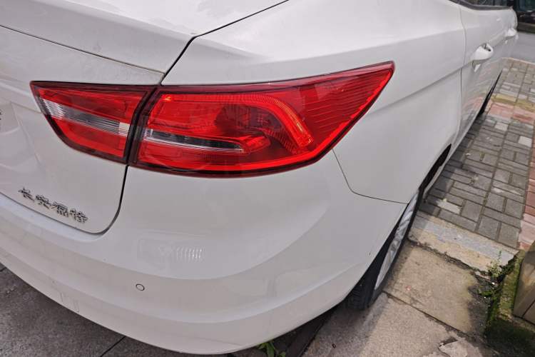 Used Ford Escort 2015 1.5L Automatic Comfort Edition Right Rear Taillight