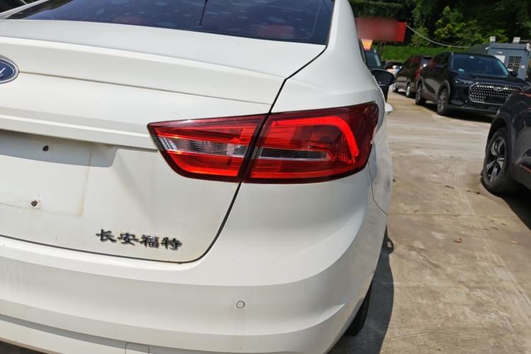 Used Ford Escort 2015 1.5L Manual Comfort Model Right Rear Taillight
