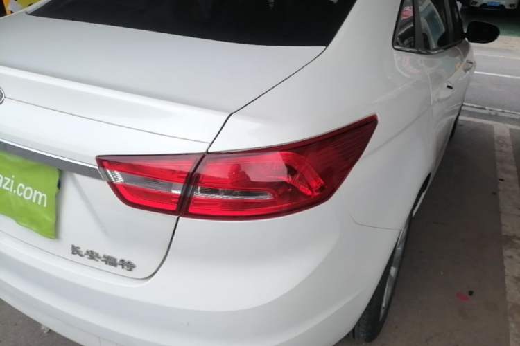 Used Ford Escort 2015 1.5L Automatic Fashion Model Right Rear Taillight