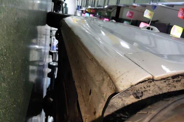 Used Ford Escort 2015 1.5L Automatic Fashion Model Right Side Sill