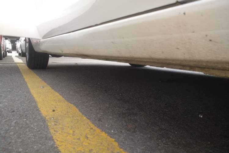 Used Ford Escort 2015 1.5L Manual Fashion Edition Right Side Sill