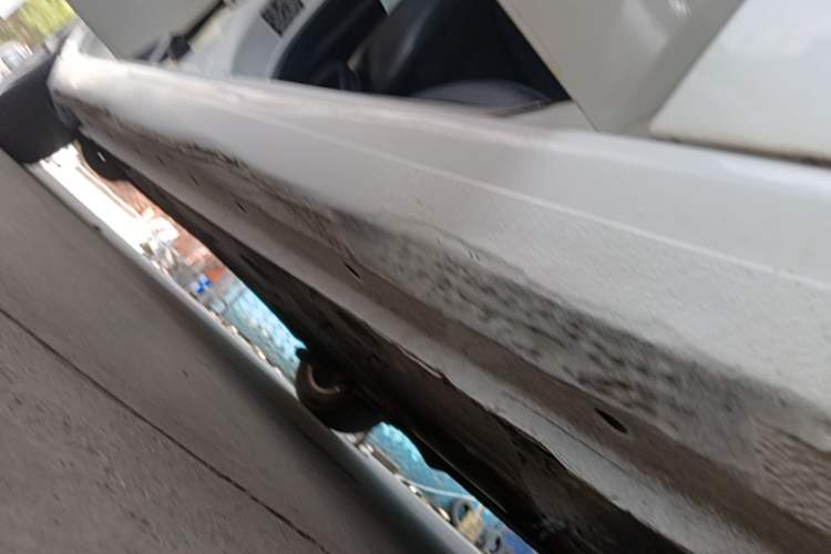 Used Ford Escort 2015 1.5L Manual Fashion Edition Right Side Sill