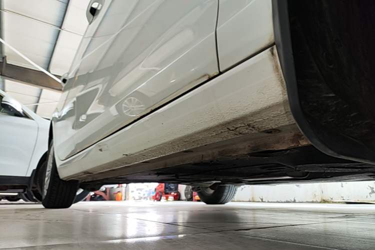 Used Ford Escort 2015 1.5L Manual Comfort Model Right Side Sill