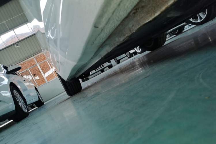Used Ford Escort 2015 1.5L Automatic Fashion Model Right Side Sill