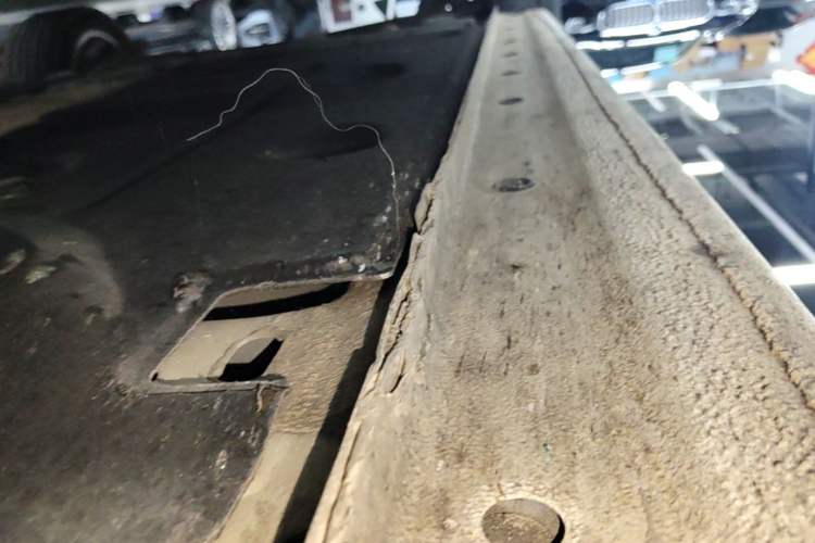 Used Ford Escort 2015 1.5L Manual Fashion Edition Right Side Sill
