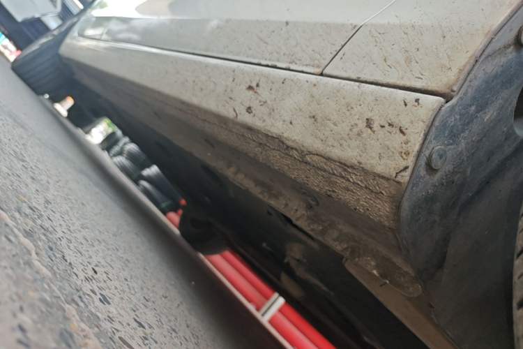 Used Ford Escort 2015 1.5L Automatic Fashion Model Right Side Sill