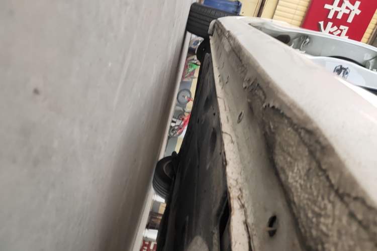 Used Ford Escort 2015 1.5L Manual Comfort Model Right Side Sill
